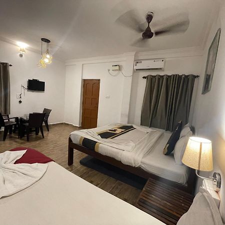 Rj14 Accommodations At Baga Beach 外观 照片
