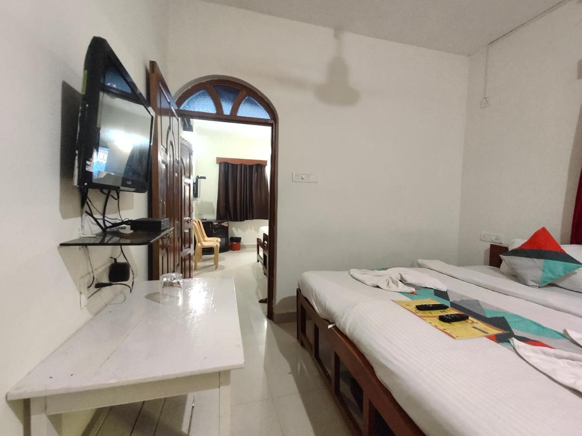 Rj14 Accommodations At Baga Beach 外观 照片